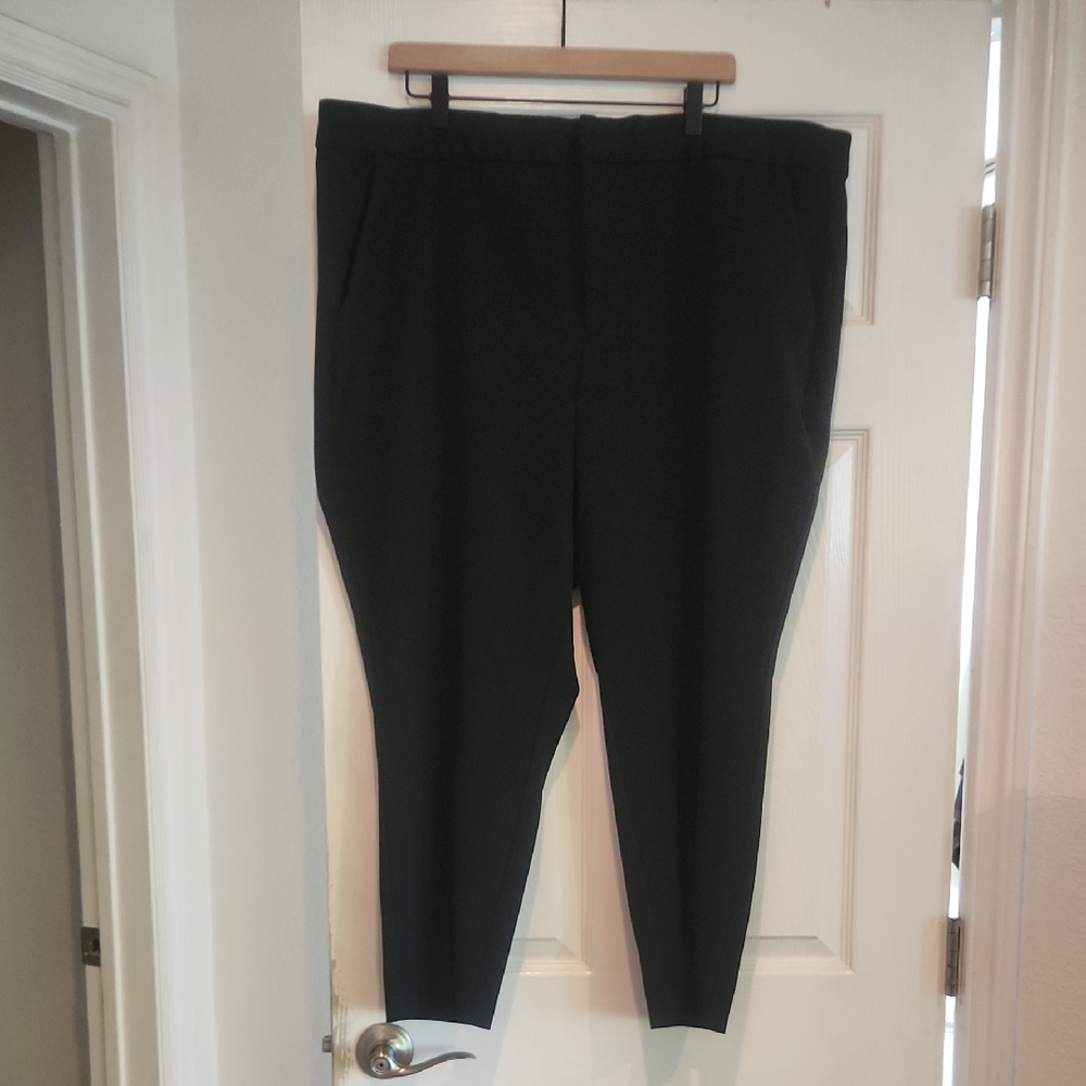 NWOT Torrid Sz 24R Studio Ponte Thick Fabric Office Straight Skinny Leg Pants
